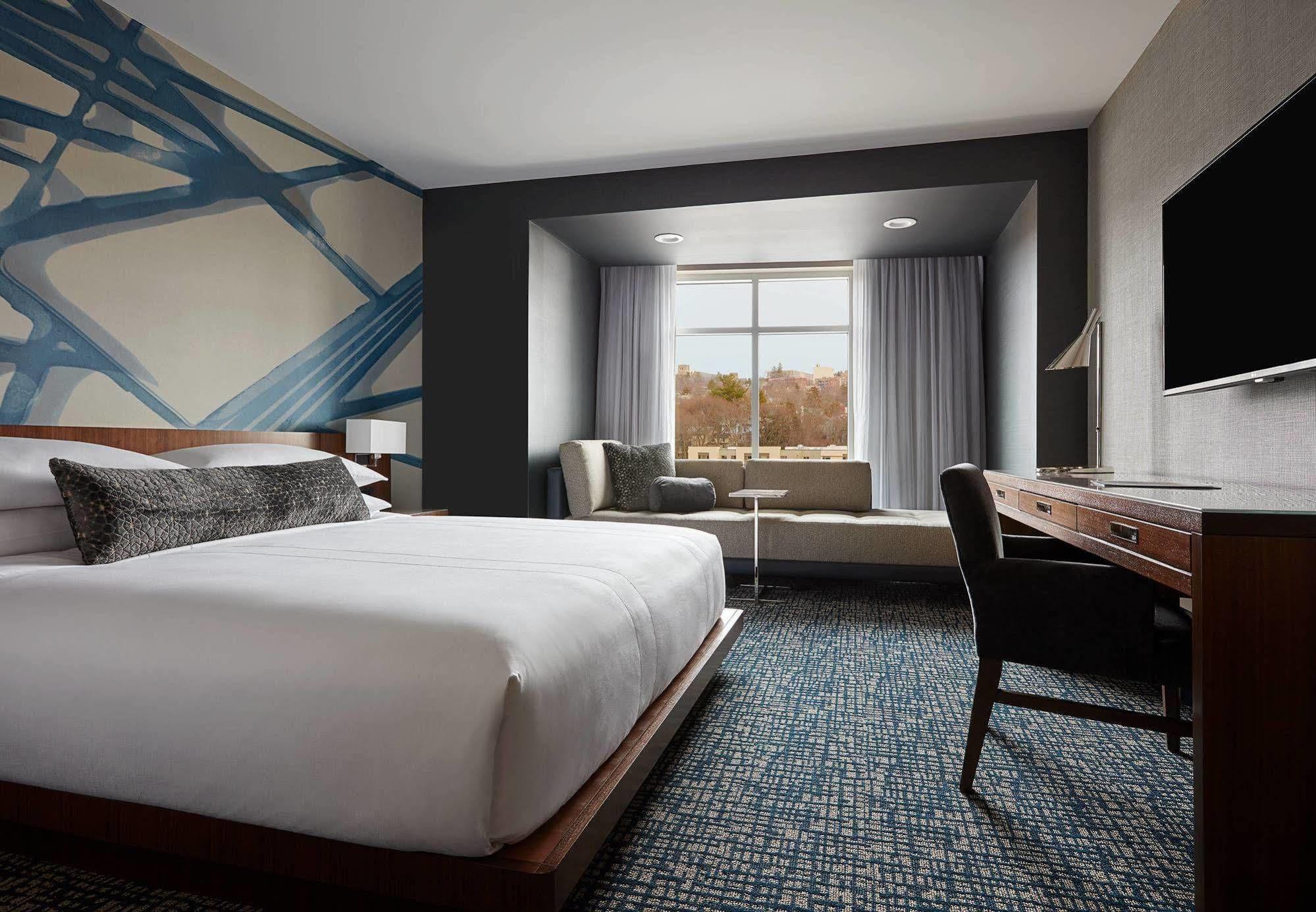 Hotel Ithaca Marriott Downtown On The Commons Exterior foto